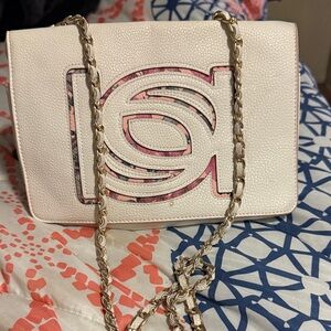 White and Pink Designer Chain Shoulder Bag